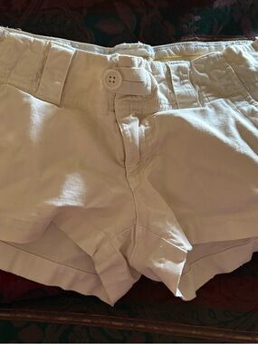 American Eagle Outfitters Cream High-Rise Button-Front Shorts